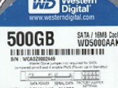 开盘数据恢复 WDC WD5000AAKS-00A7B2 WDC WD5000AAKS-00A7B2 联想品牌电脑主机硬盘250G容量，用了有两三年时间，前几天准备备份家用电脑硬盘数据时发现硬盘不认盘，经过售后检测，硬盘损坏，厂